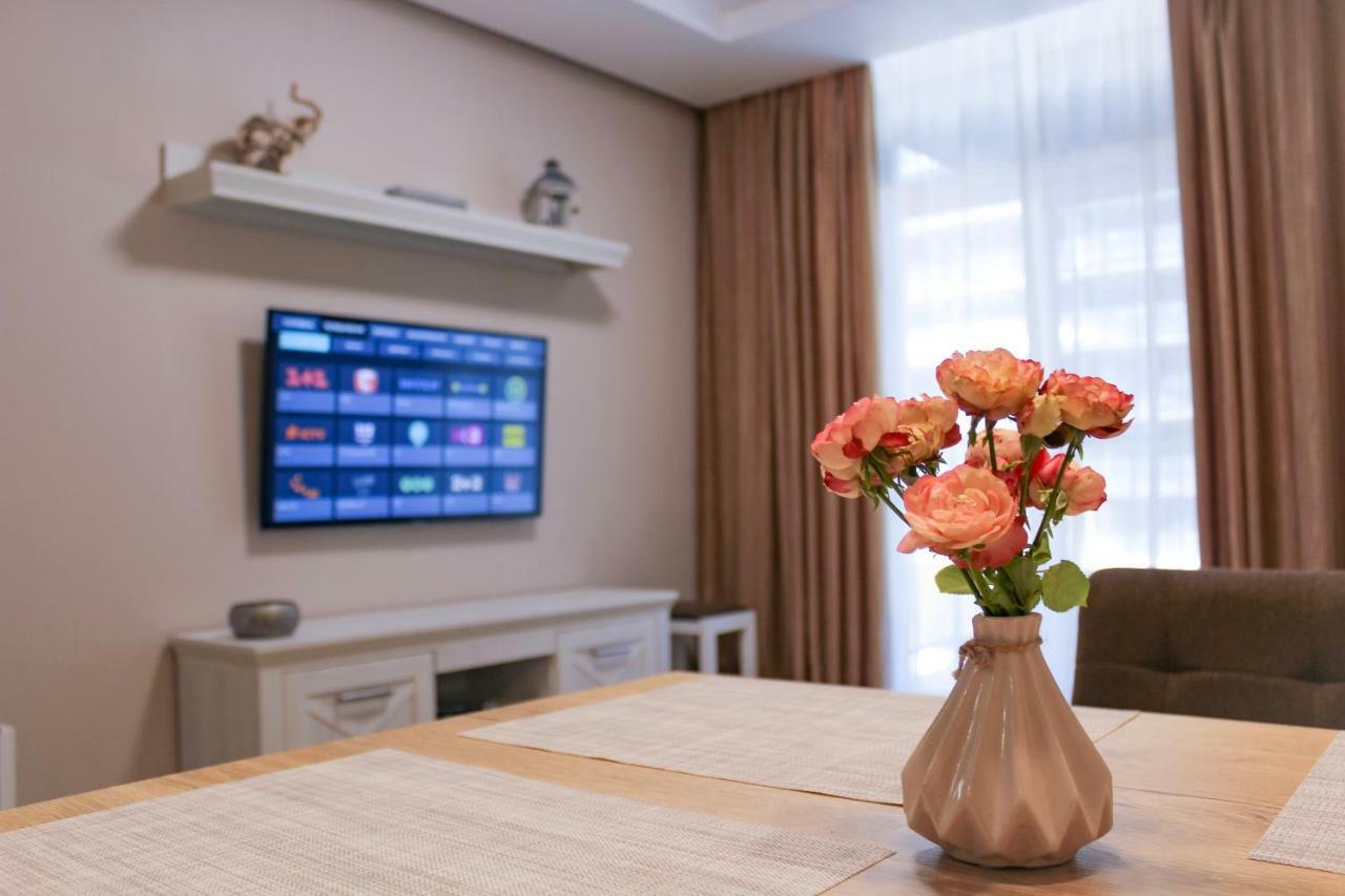 New Chornovola Apartment Λβιβ Εξωτερικό φωτογραφία
